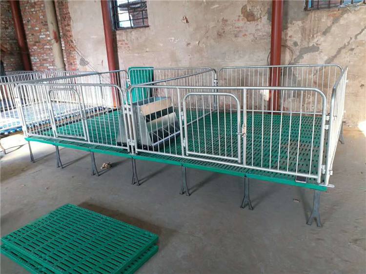 保育床成型