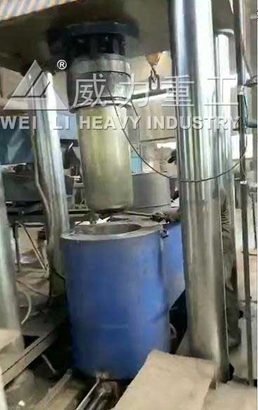 坩埚粉末成型模具