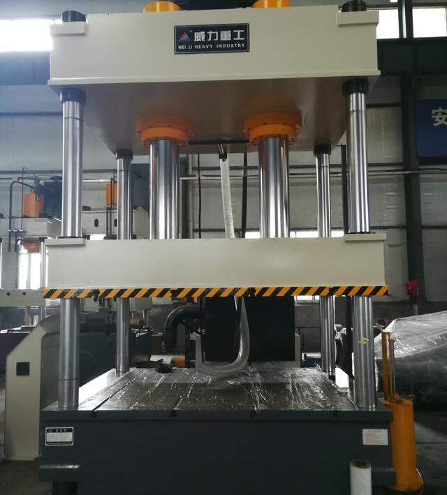 高速护栏冲压成型液压机